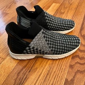 Bernie Mev Pewter Black Razer Pump Slip-On Sneaker - Women EUR 40 / US 8.5-9